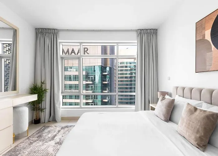 Prime Downtown Burj Khalifa I Sleeps 8